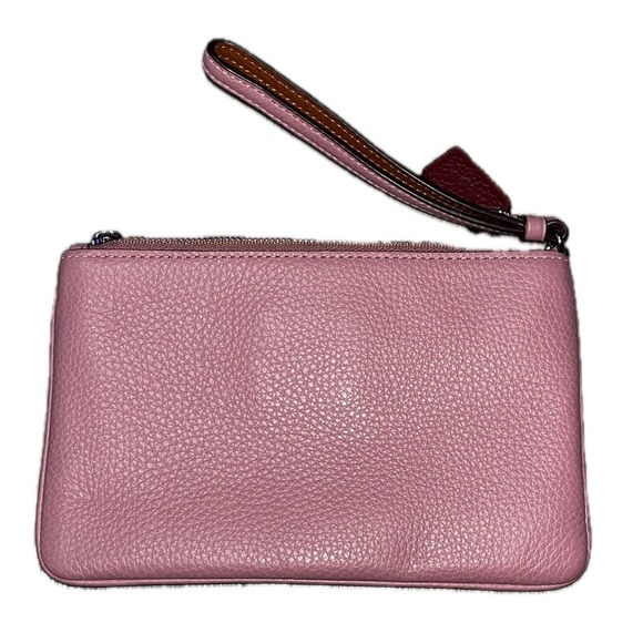 HP 🎉Coach Minnie Mouse Small Wristlet With Motif - Picture 4 of 8